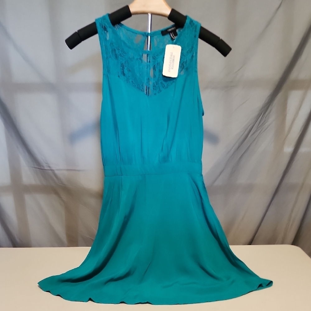 NWT Elegant Teal Sleeveless Dress